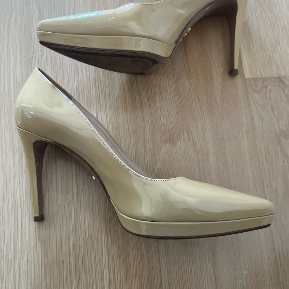 Prada Patent Leather Beige Heels - image 2